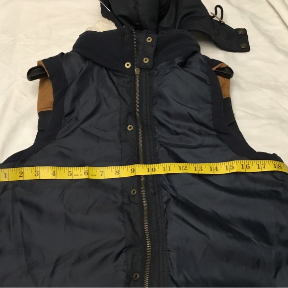 LOGG WARM VEST - Picture 8 of 12